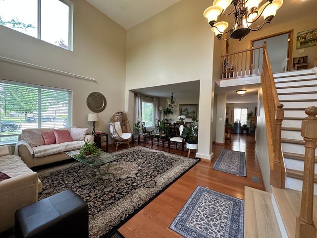 1791 Ellington Drive, Aurora, IL 60503