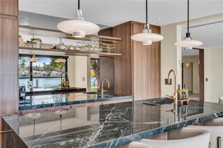 1170 S Biscayne Point Rd N/A, Miami Beach, FL 33141