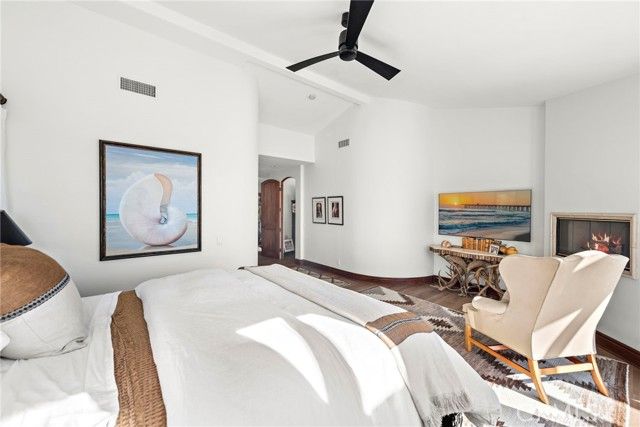 1280 Morningside Drive, Laguna Beach, CA 92651