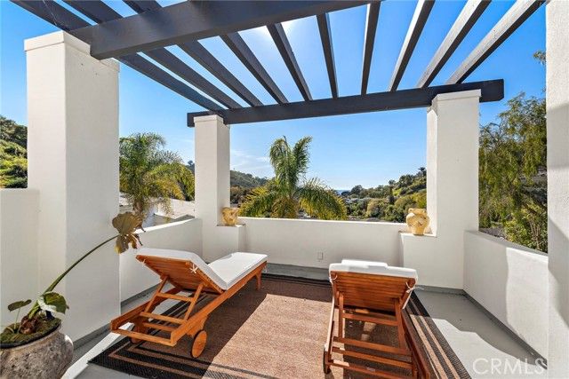 1280 Morningside Drive, Laguna Beach, CA 92651