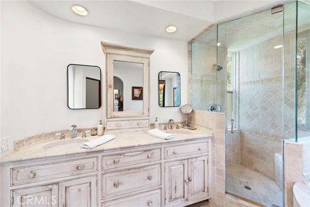 1280 Morningside Drive, Laguna Beach, CA 92651