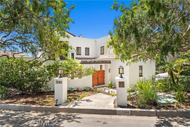 1280 Morningside Drive, Laguna Beach, CA 92651
