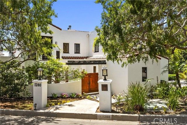 1280 Morningside Drive, Laguna Beach, CA 92651