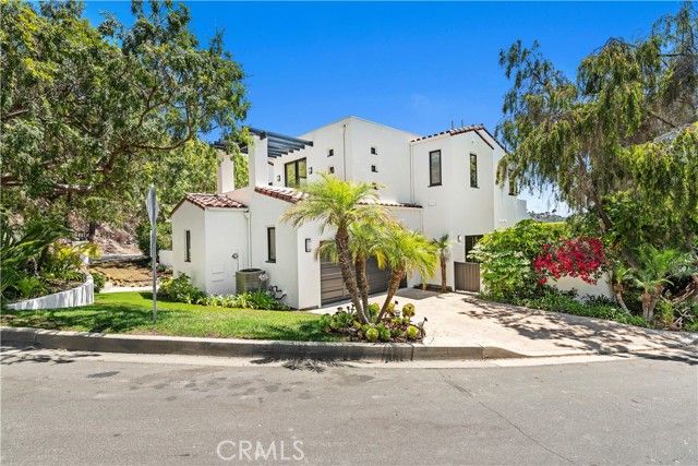 1280 Morningside Drive, Laguna Beach, CA 92651