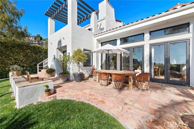 1280 Morningside Drive, Laguna Beach, CA 92651
