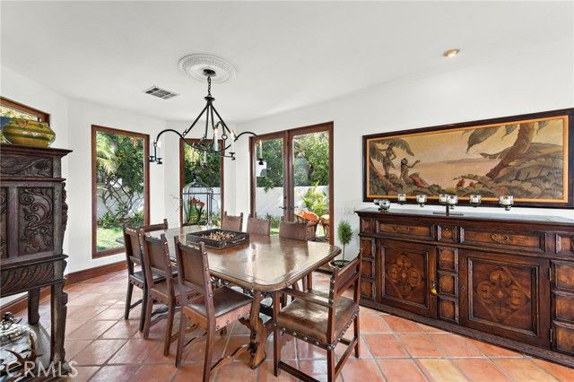 1280 Morningside Drive, Laguna Beach, CA 92651