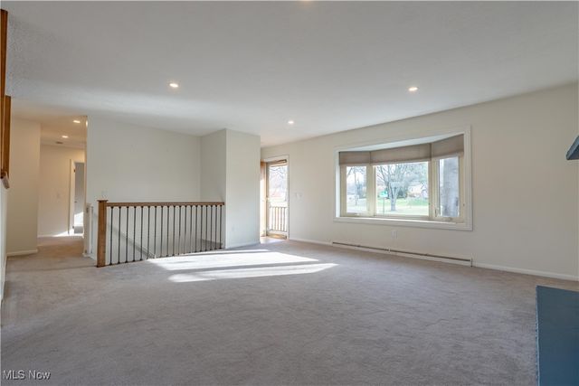 7539 Marelis Avenue NE, Canton, OH 44721