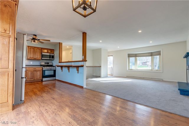 7539 Marelis Avenue NE, Canton, OH 44721