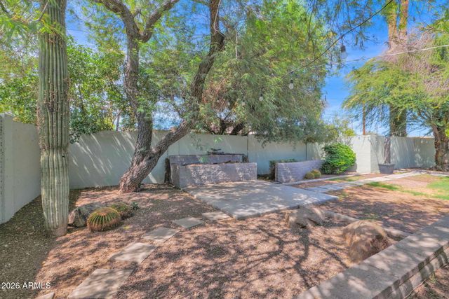 4916 E Amelia Avenue, Phoenix, AZ 85018