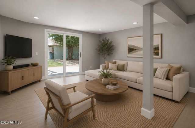 4916 E Amelia Avenue, Phoenix, AZ 85018
