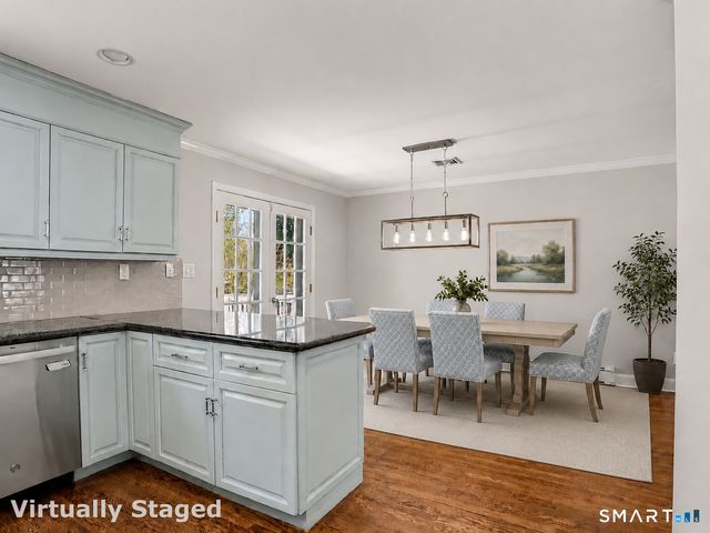44 Sniffen Road, Westport, CT 06880
