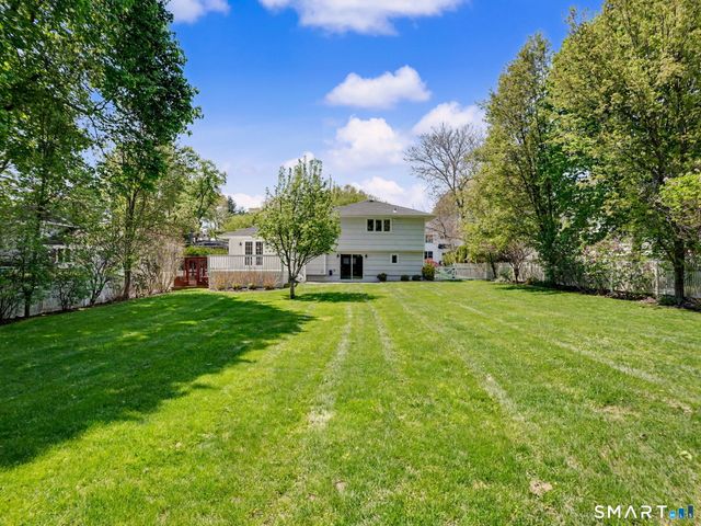 44 Sniffen Road, Westport, CT 06880