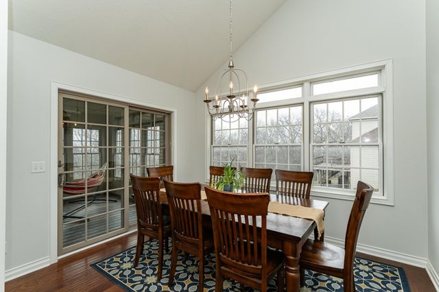 2011 Baihly Heights Drive SW, Rochester, MN 55902