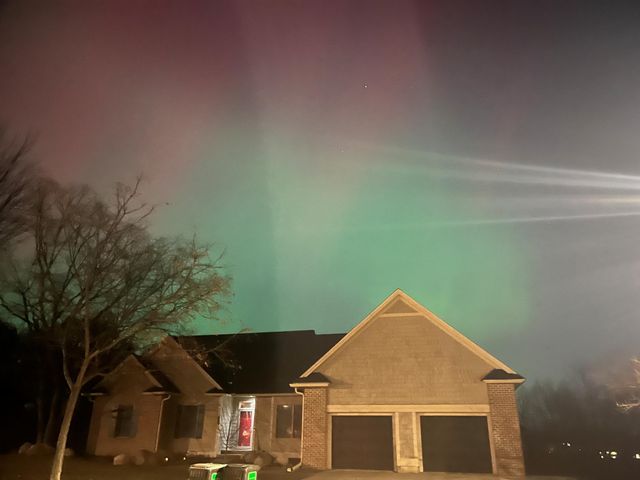 2011 Baihly Heights Drive SW, Rochester, MN 55902