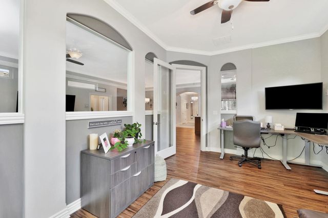 9733 W Village Pl, Maize, KS 67101