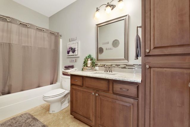 9733 W Village Pl, Maize, KS 67101