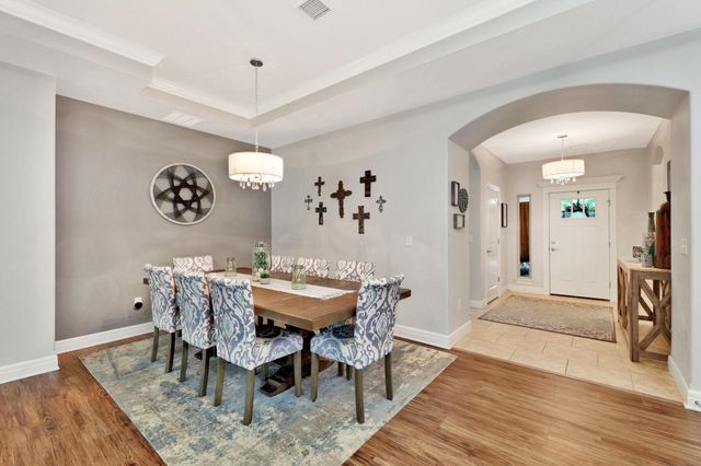 9733 W Village Pl, Maize, KS 67101