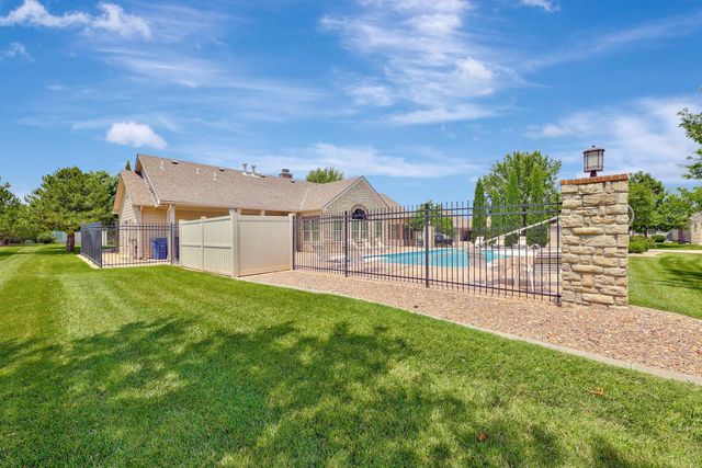 9733 W Village Pl, Maize, KS 67101