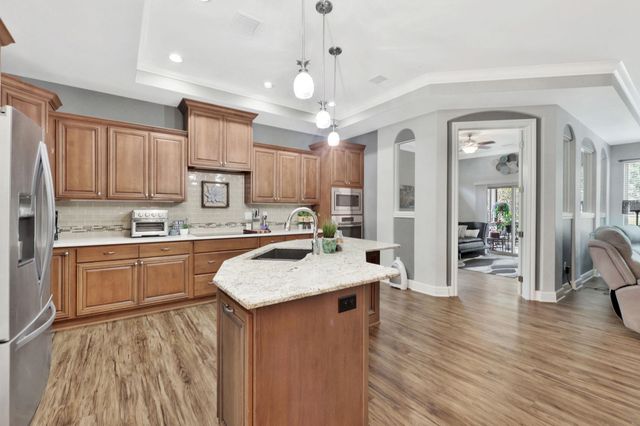 9733 W Village Pl, Maize, KS 67101