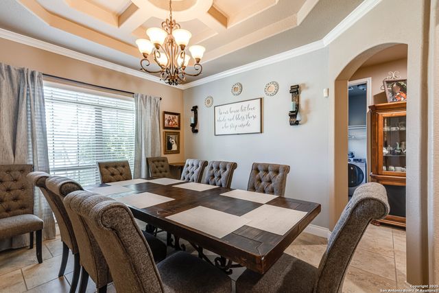 515 County Road 3822, San Antonio, TX 78253