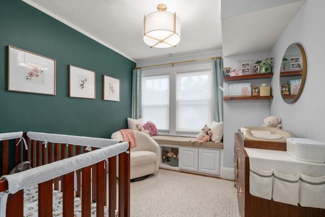 95 Langley Rd 1, Newton, MA 02459