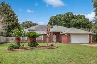 5911 Ashton Woods Cir, Milton, FL 32570