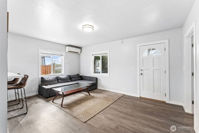 509 S 56th Street, Tacoma, WA 98408