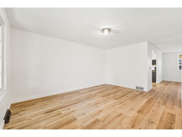 1080 S Garrison St, Lakewood, CO 80226