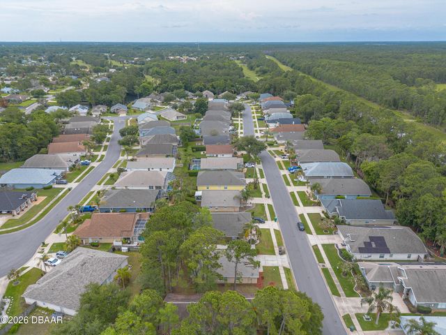11 Cormorant Circle, Daytona Beach, FL 32119