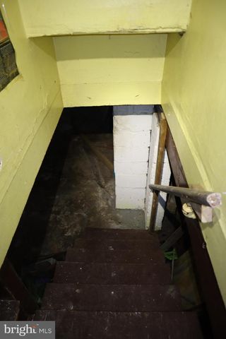 4235 MEADE ST NE, Washington, DC 20019