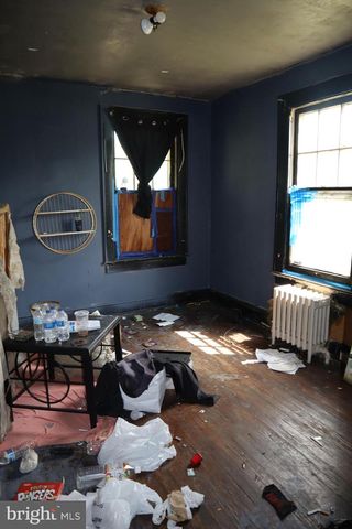 4235 MEADE ST NE, Washington, DC 20019