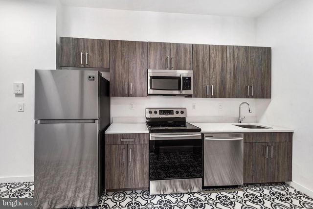 1933-5 SPRUCE ST, Philadelphia, PA 19103