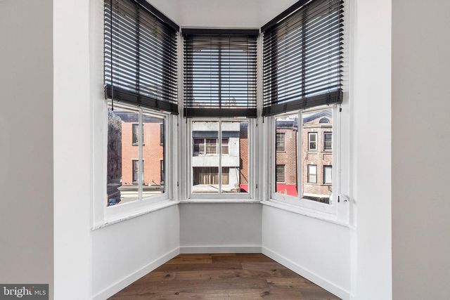 1933-5 SPRUCE ST, Philadelphia, PA 19103