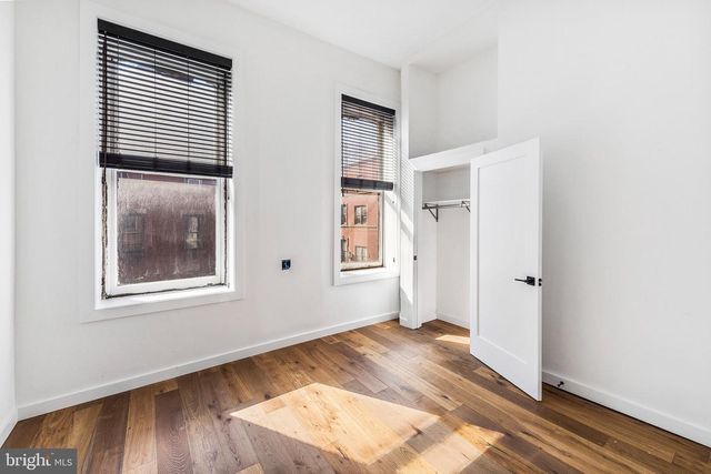 1933-5 SPRUCE ST, Philadelphia, PA 19103
