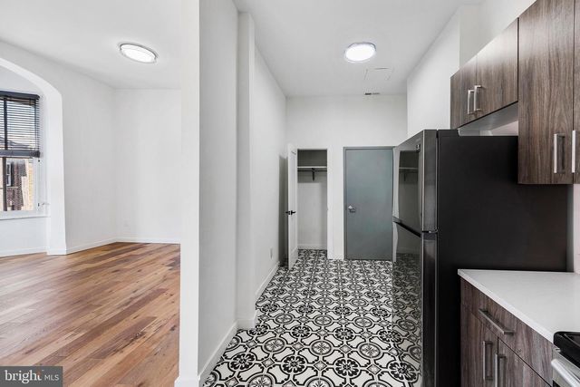 1933-5 SPRUCE ST, Philadelphia, PA 19103
