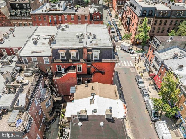 1933-5 SPRUCE ST, Philadelphia, PA 19103