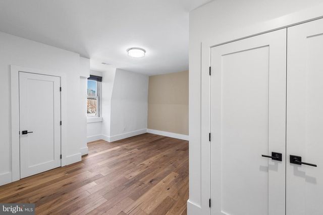 1933-5 SPRUCE ST, Philadelphia, PA 19103