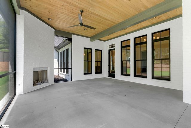 569 Meece Bridge Road, Taylors, SC 29687