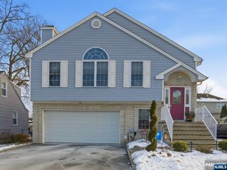 641 Quinton Avenue, Kenilworth, NJ 07033