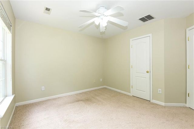3414 Nottaway Drive, Jamestown, NC 27282