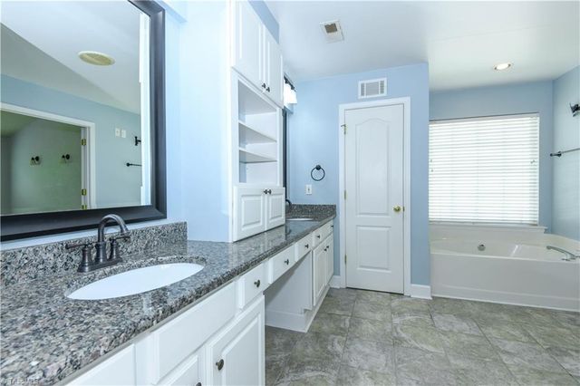 3414 Nottaway Drive, Jamestown, NC 27282