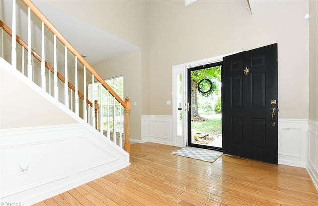 3414 Nottaway Drive, Jamestown, NC 27282
