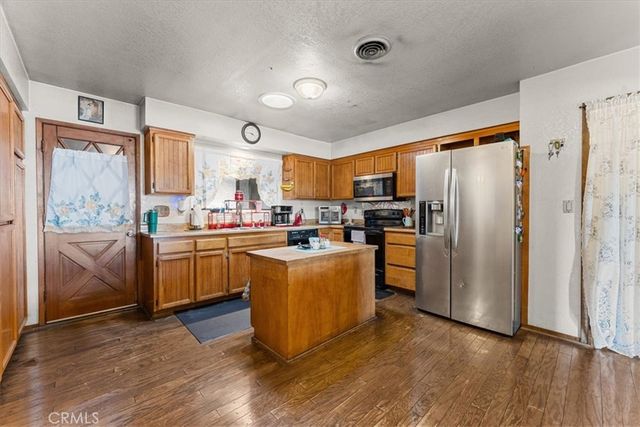 54 Moms, Oroville, CA 95965