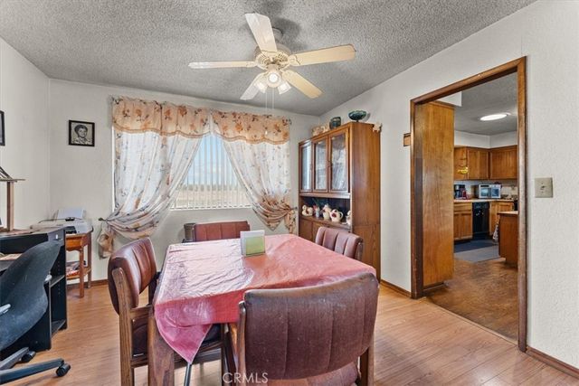 54 Moms, Oroville, CA 95965