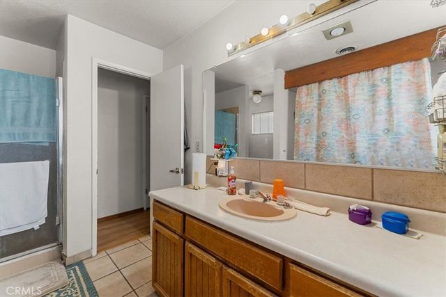 54 Moms, Oroville, CA 95965