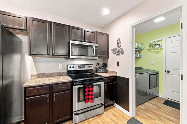 2615 Tracy Avenue, Van Meter, IA 50261