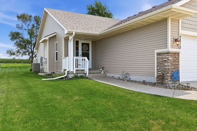 2615 Tracy Avenue, Van Meter, IA 50261