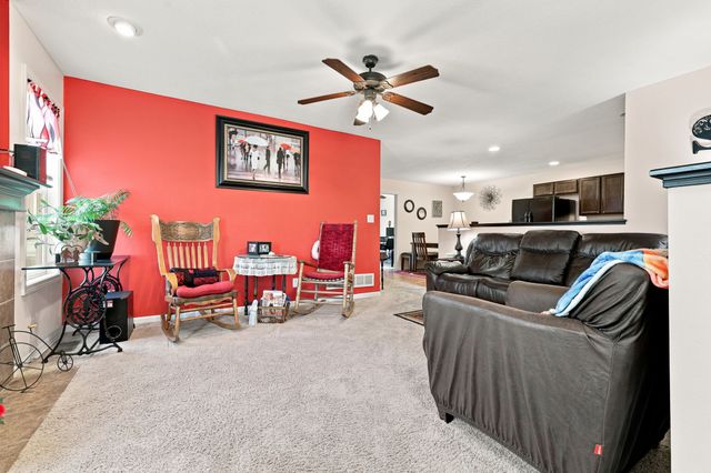 2615 Tracy Avenue, Van Meter, IA 50261