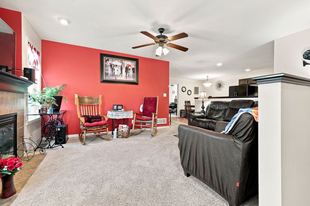 2615 Tracy Avenue, Van Meter, IA 50261