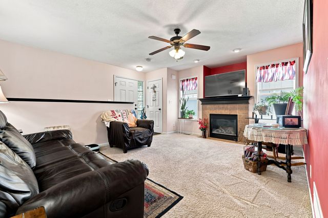 2615 Tracy Avenue, Van Meter, IA 50261